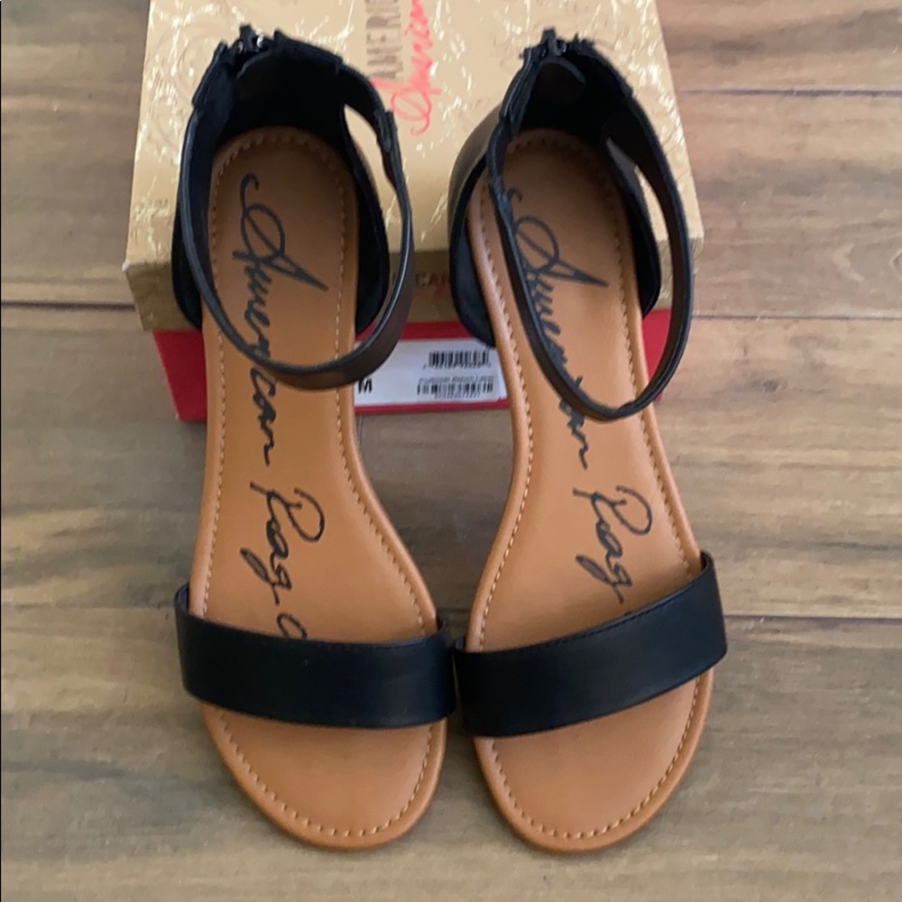American Rag sandals, size 8.5